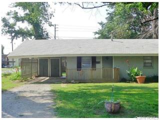 1346 55th Pl, Tulsa OK  74105-6949 exterior