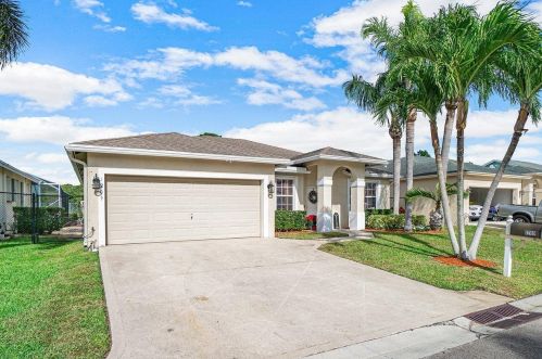 1209 Olympic Cir, West Palm Beach, FL 33413-3030