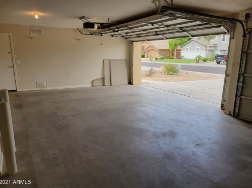 3855 Thornton Ave, Gilbert AZ  85297-5213 exterior