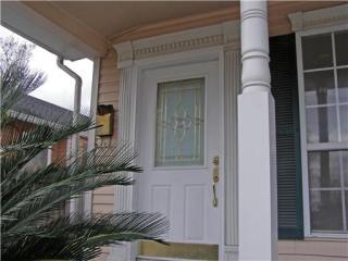 360 Carrollton Ave, Metairie, LA 70005-4229