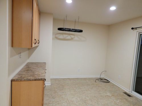 1033 Duncan Ln, Pittsburgh PA  15236-1661 exterior