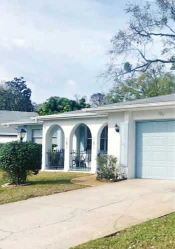 7811 Cayuga Dr, New Port Richey, FL 34653-2135