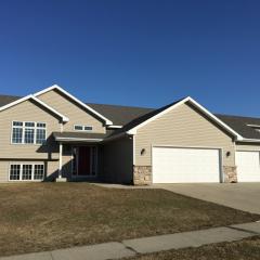 1004 12th Ave, Kasson MN  55944-9458 exterior