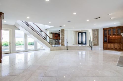 1111 Pebble Beach Dr, Midlothian TX  76063-2645 exterior