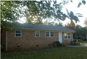 1731 Wood Ave, Burlington, NC 27215-7428
