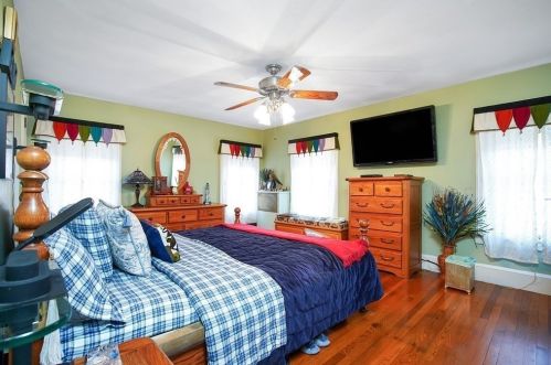 58 Eckington St, Springfield MA  01108-2836 exterior