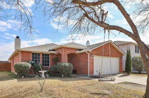 2605 Harbor Lights Dr, Oak Point, TX 75068-6411