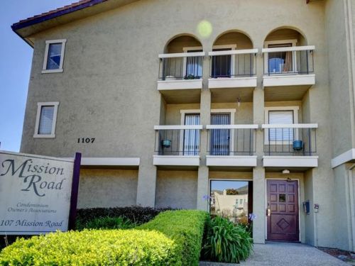 1107 Mission Rd, South San Francisco, CA 94080-1368