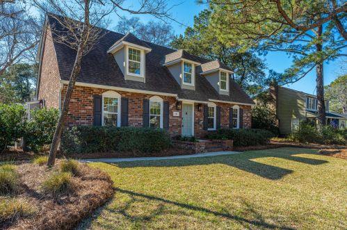 725 Chatter Rd, Mount Pleasant SC  29464-5116 exterior