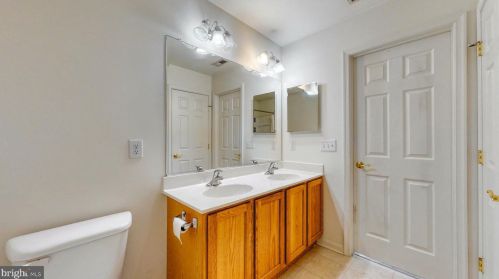 5 Waterford Ln, Selbyville DE  19975-9121 exterior