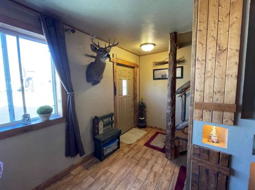 1024 24th St, Manitowoc, WI 54220-4830