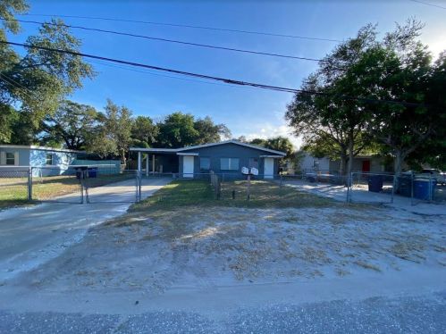 1705 Boston Ave, Fort Pierce, FL 34950-3834