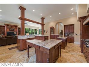 9140 The Ln, Naples, FL 34109-1561