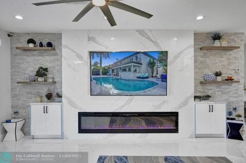 3591 177th Ave, Hollywood FL  33029-1666 exterior