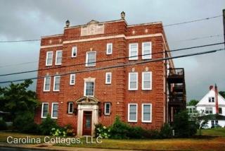 616 5th Ave, Hendersonville NC  28792-4442 exterior