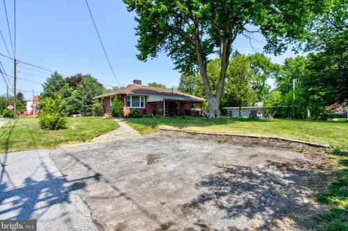 35 Ann St, Highspire PA  17034-1509 exterior