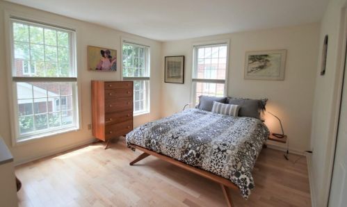 2810 Marshall Ct, Madison WI 53705-2258 exterior