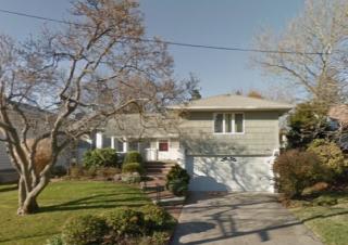 55 Polo Rd, East Massapequa, NY 11758-5940