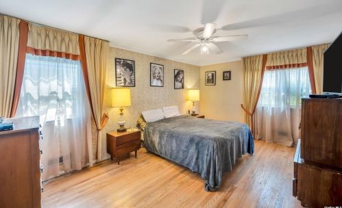 738 Salisbury Park Dr, Westbury NY  11590-5820 exterior