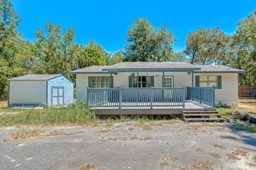 16723 Lake Cir, Conroe, TX 77302-5347