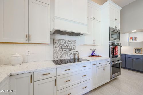 1712 Tulsa St, Chandler AZ  85225-8228 exterior