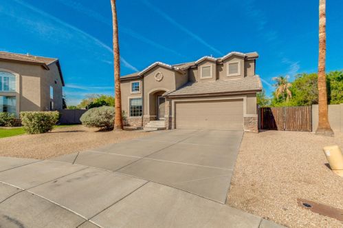 1817 Sage Brush St, Gilbert, AZ 85296