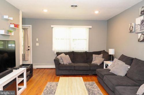 25191 Hickory Rd, Seaford DE  19973-8622 exterior