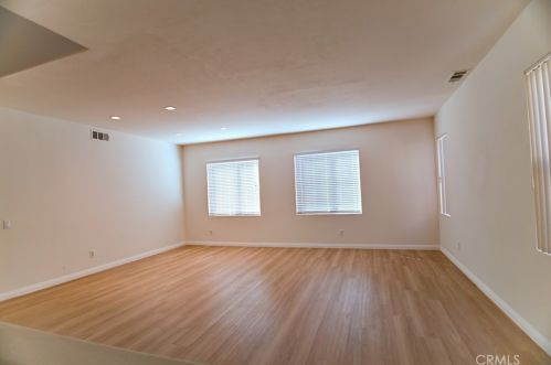 1608 Chamberlin Creek Way, Perris CA  92571-3741 exterior