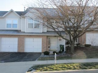 1910 Daybreak Cir, Harrisburg PA  17110-9003 exterior