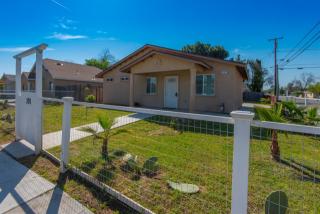 391 Spruce Ave, Fresno, CA 93650-1156