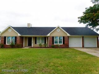 205 Oakbluff Dr, Raeford, NC 28376-6579