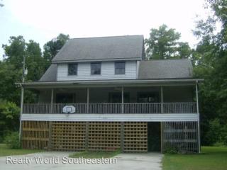 1085 Holly Shelter Estate Rd, Rocky Point, NC 28457-9322