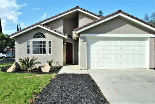 5818 Ellery Ave, Fresno, CA 93722-3144