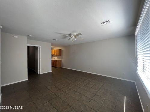2819 Castro Ave, Tucson, AZ 85705-4465