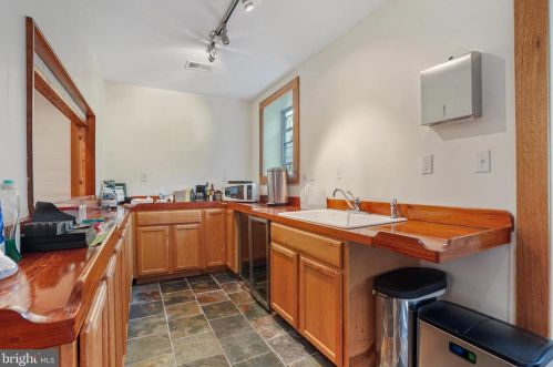 732 11 St, Washington DC 20010-2405 exterior