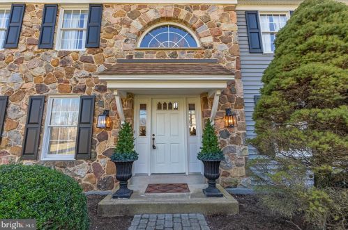 11 Raven Ln, Kennett Sq, PA 19348-2125