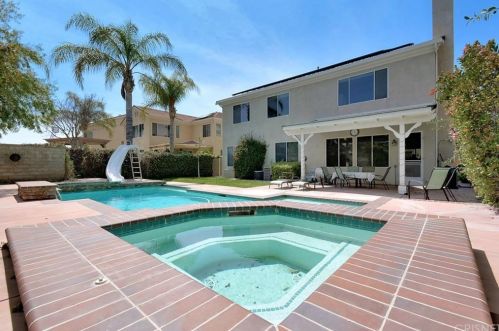 28220 Matador Pl, Santa Clarita, CA 91390-5233