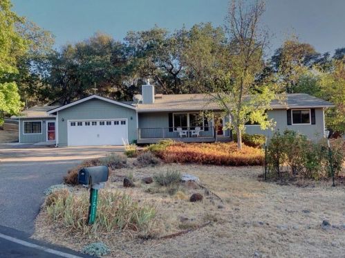17511 Incense Ct, Lake Wildwood, CA 95946-9517