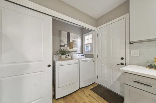 9235 B St, Oakland CA 94603-2416 exterior