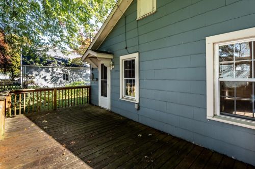 239 Pleasant St, Xenia OH  45385-2317 exterior