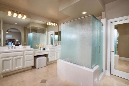 7947 Sitio Solana, Carlsbad CA  92009-9526 exterior