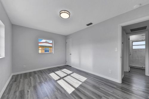 406 Walter Ave, West Frost Proof FL  33843-9750 exterior