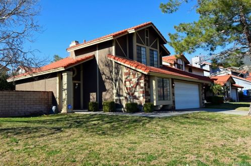 6258 Pine Ave, San Bernardino, CA 92407-2292
