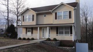 403 Bridlewood Rd, Clarksville, TN 37042-5123