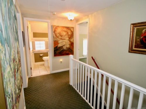 310 Main St, Wallingford CT  06492-2232 exterior