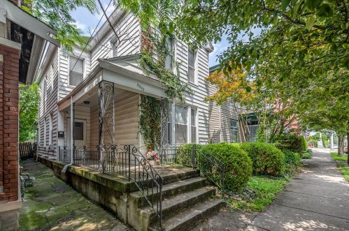 2009 Greenup St, Covington, KY 41014-1252