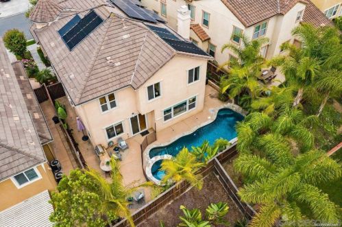 16964 Silver Crest Dr, San Diego CA  92127-2818 exterior