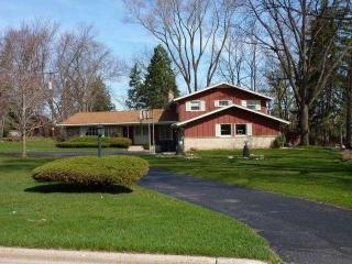 604 Washington St, Waterford, WI 53185-4164