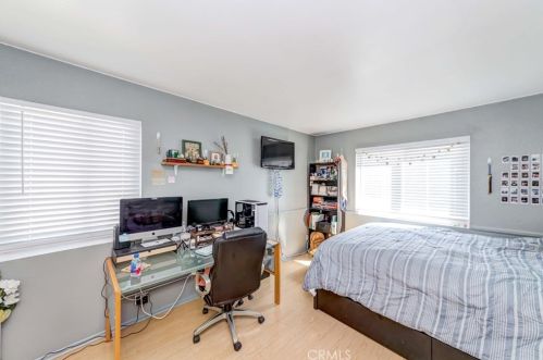 7883 Cerritos Ave, Stanton CA  90680-1658 exterior