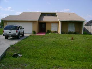 325 Cardiff Dr, Kissimmee, FL 34758-2902
